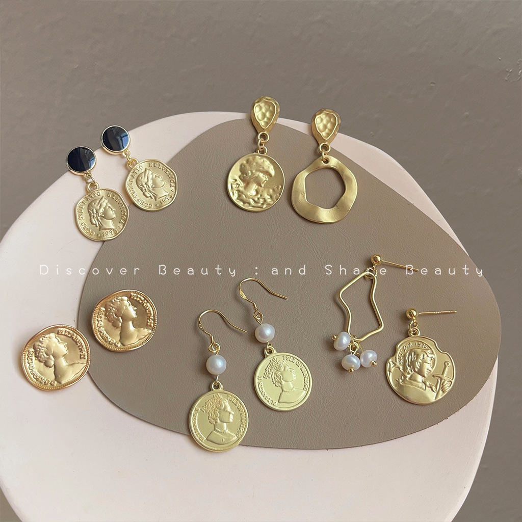 Pearl Earring Stud - DIY-Zubehör Barock-Stil Süßwasserperlen-Ohrringe Damen Nischen-Retro-Goldmünzen-Porträt-Ohrstecker personalisiertes