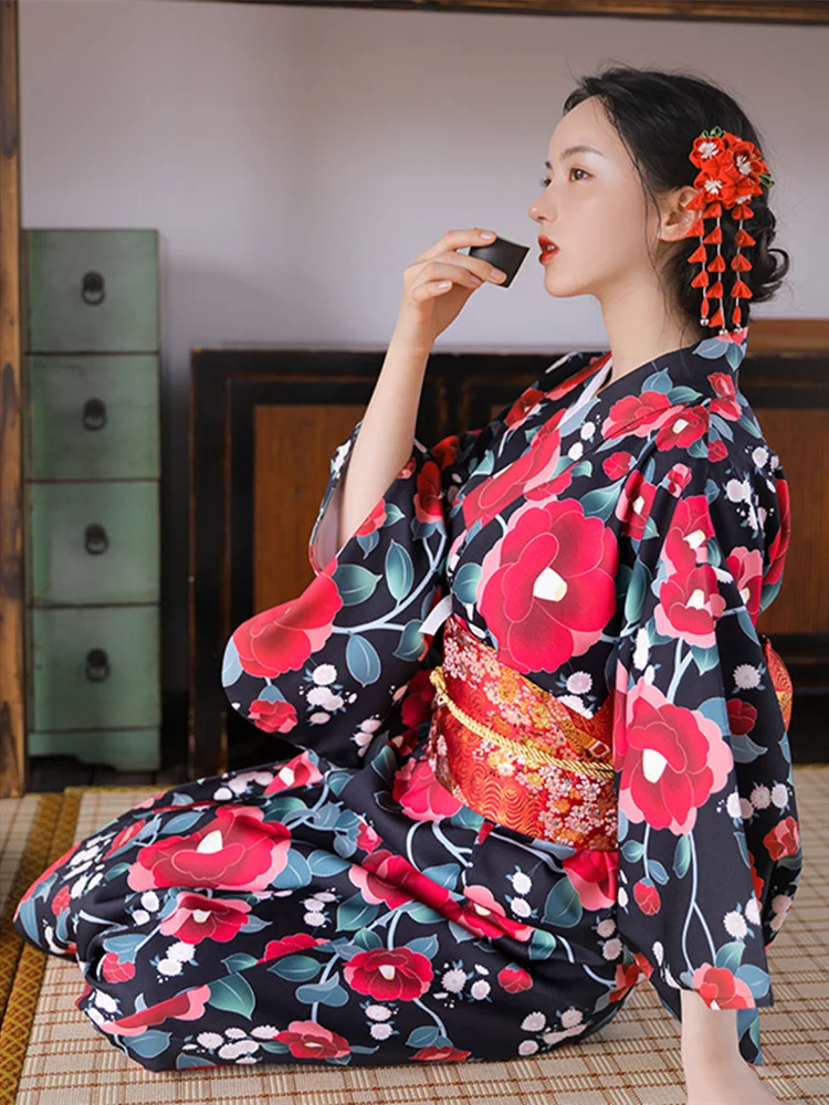 Langes Kleid mit Blumendruck f – Japanese Women Formal Wear Bewertung und Preis