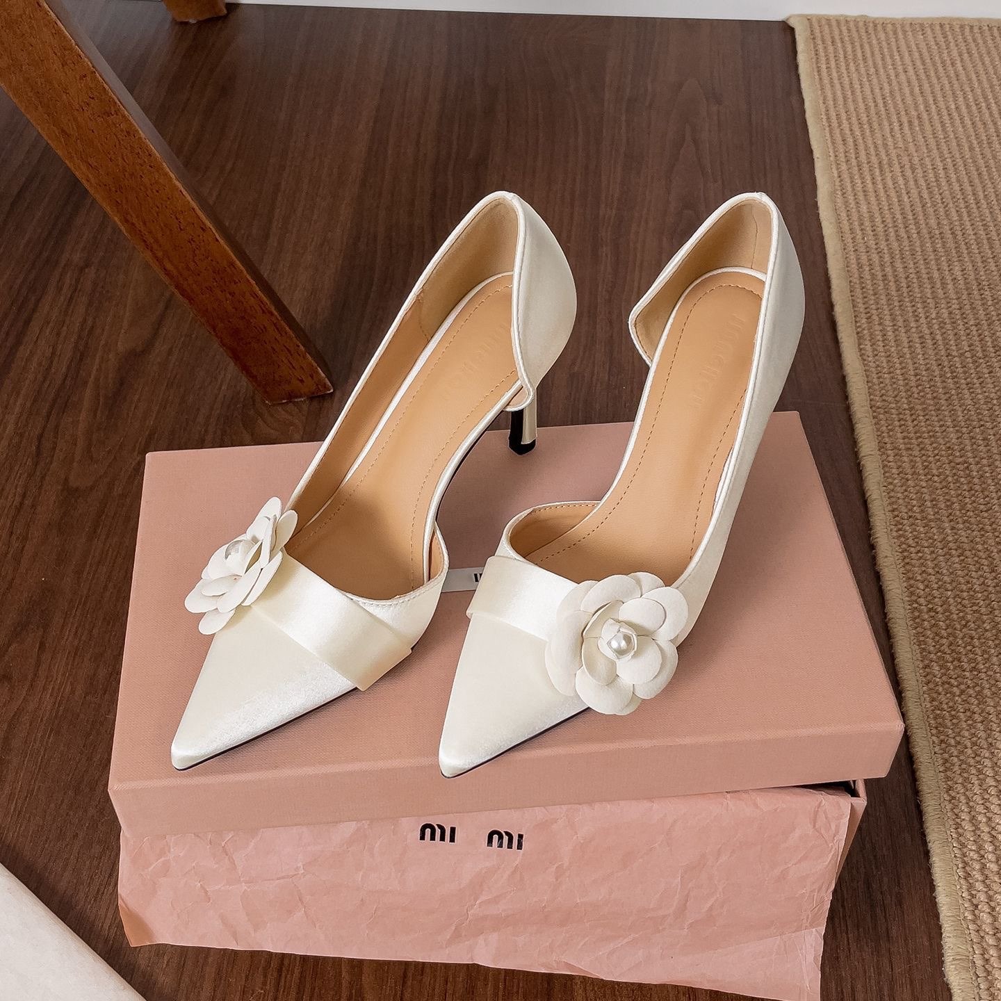 Satin Spitze Stiletto-Pumps fü – Women Formal Wear Sale Bewertung und Preis